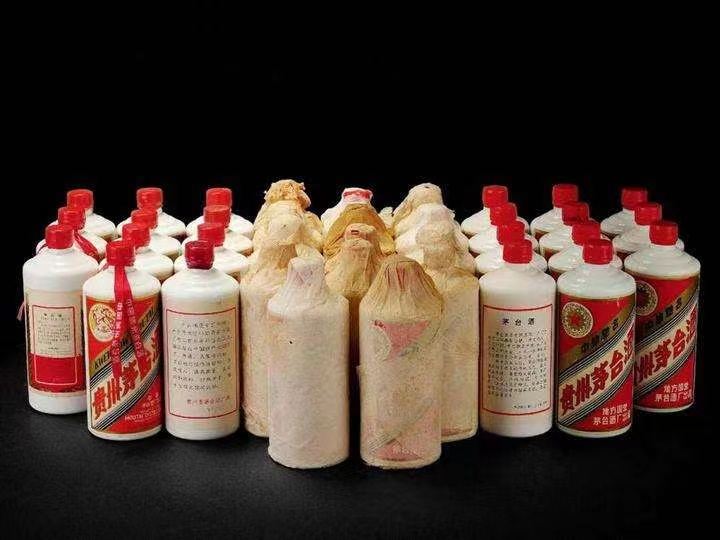 杨林尾镇日照岚山回收酒价格哪里回收(附近上门回收茅台酒）?